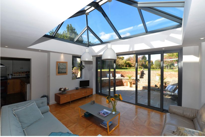 Contemporary Residential Upgrades with Aluminum Sliding Solutions