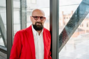 Essential Criteria for Achieving Success as a Speaker or Trainer